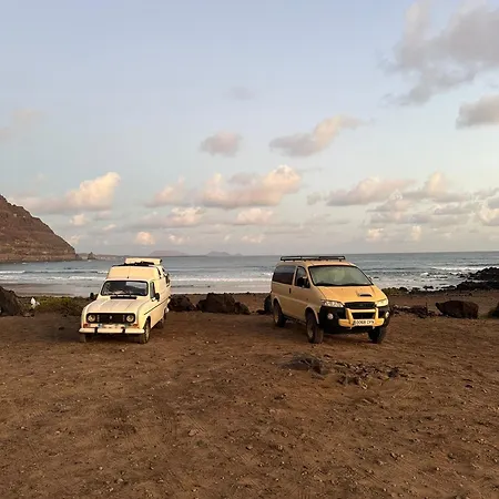 Vamos A La Playa Арресифе